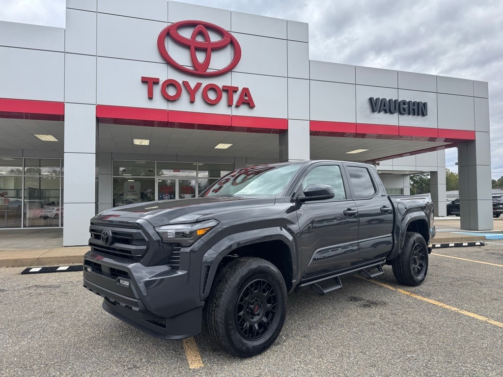 2025 Toyota Tacoma SR5's photo