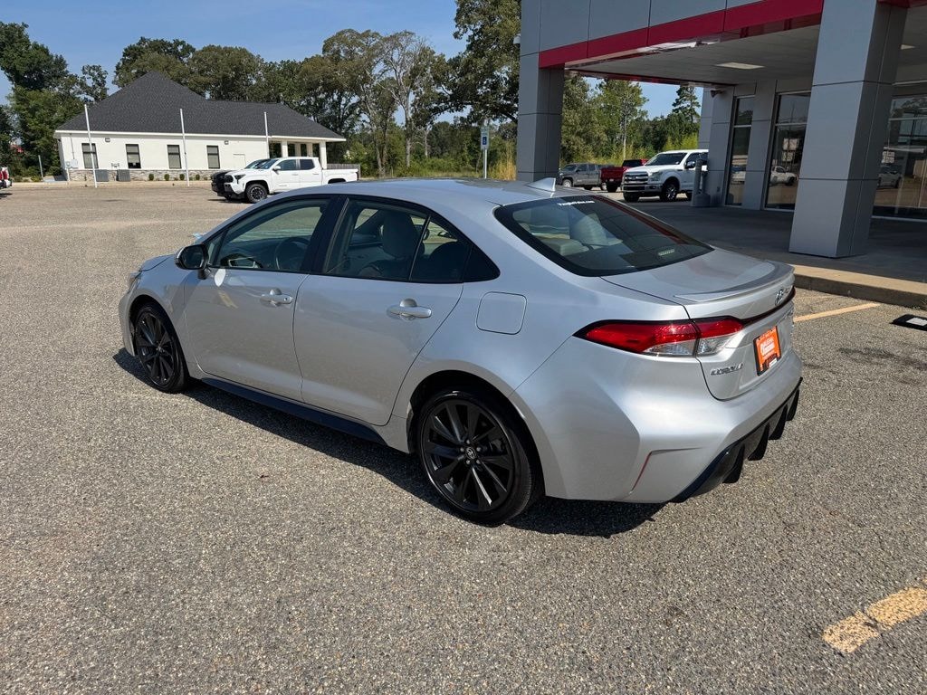 Used 2025 Toyota Corolla Hybrid SE Sedan