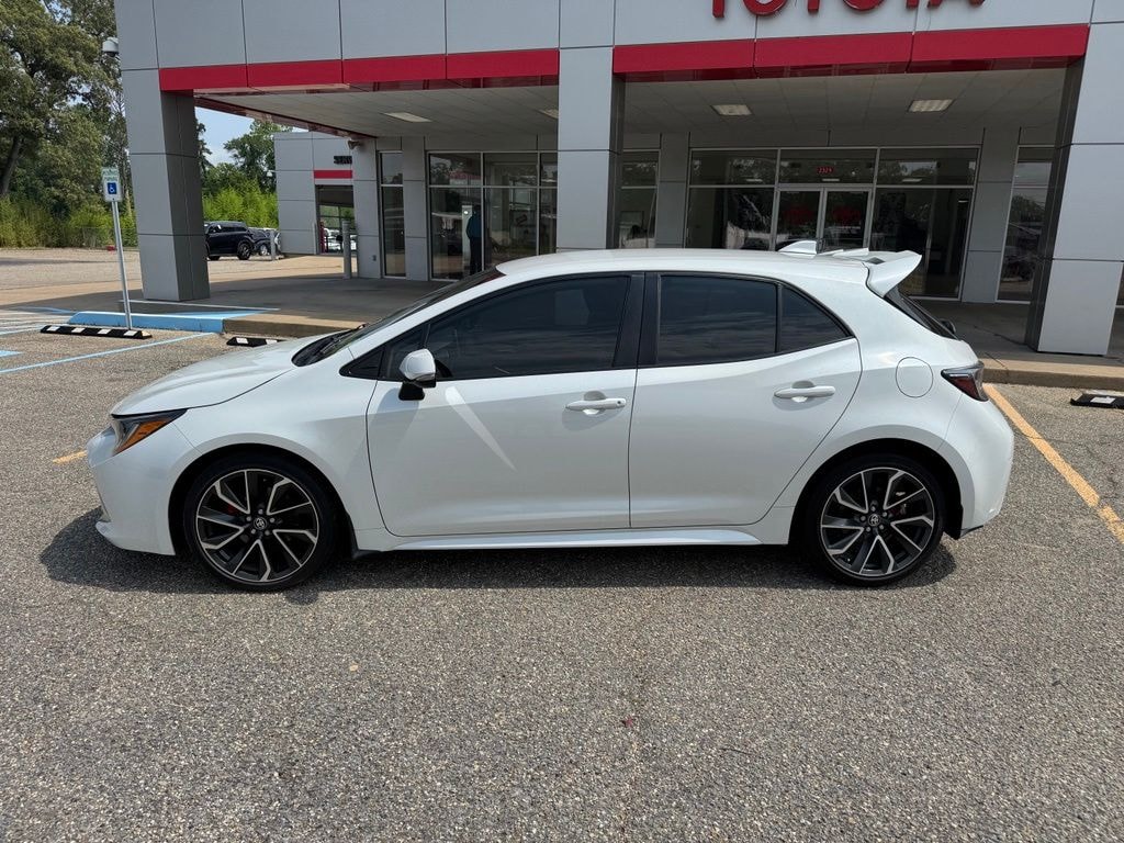 Used 2022 Toyota Corolla Hatchback XSE Hatchback