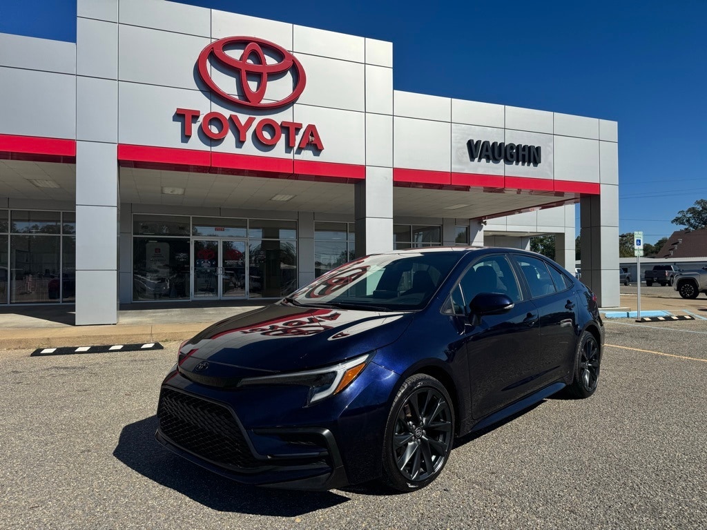 2023 Toyota Corolla SE's photo