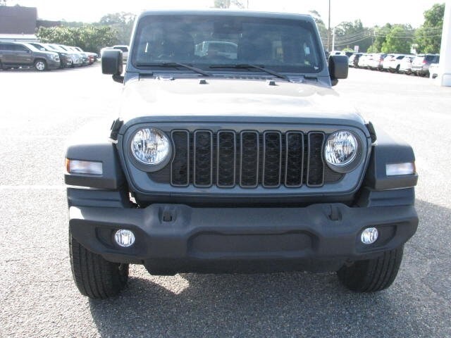 2024 Jeep Wrangler Sport S photo 3