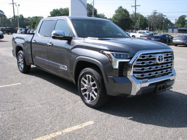 2024 Toyota Tundra 1794 Edition photo 4