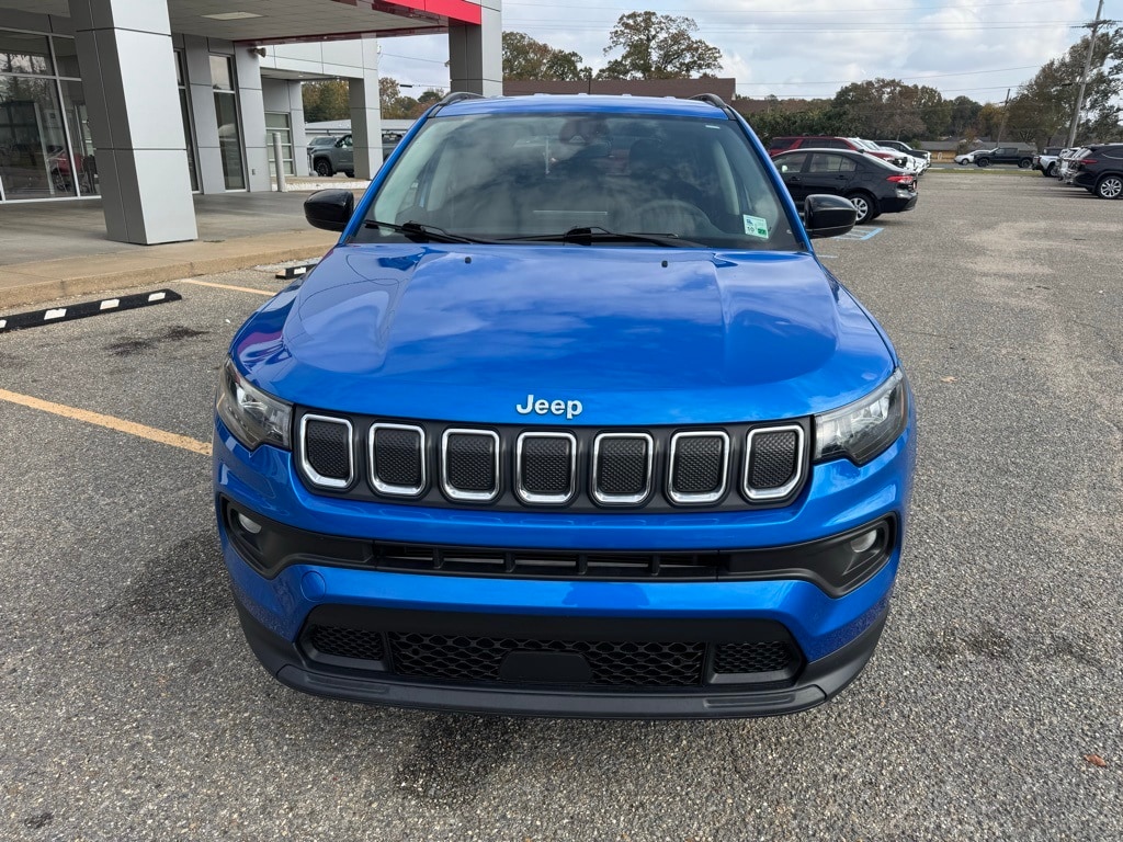 Used 2022 Jeep Compass Latitude SUV