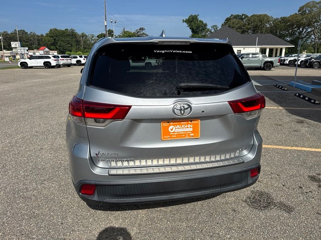 Used 2019 Toyota Highlander XLE SUV