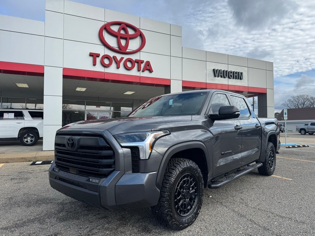 2026 Toyota Tundra SR5's photo