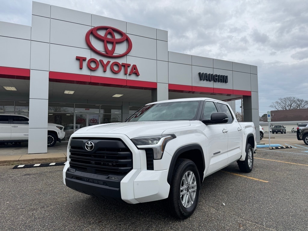 2026 Toyota Tundra SR5's photo