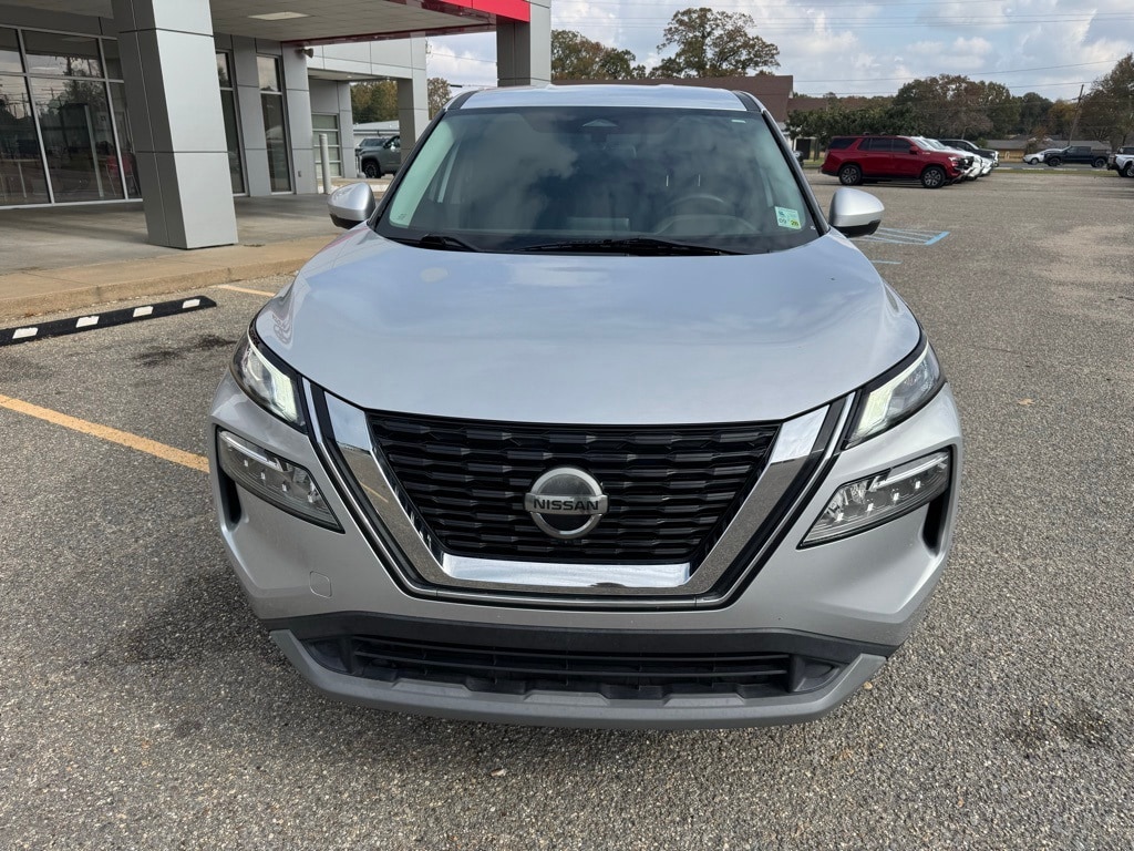 Used 2021 Nissan Rogue SV SUV