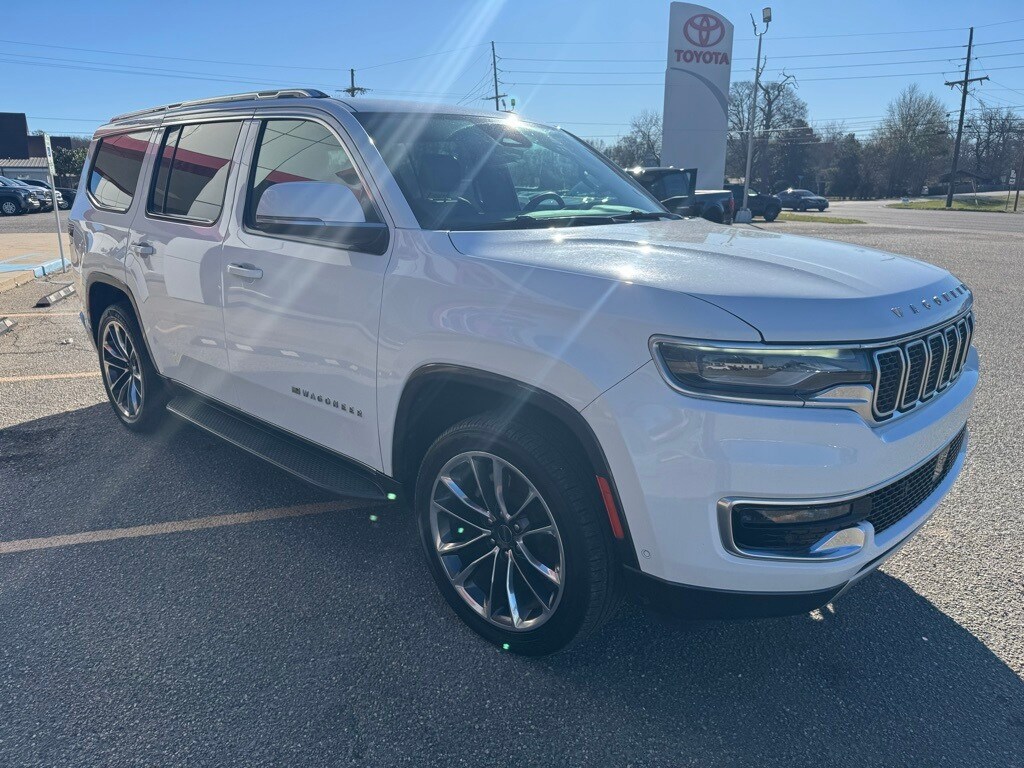 Used 2022 Jeep Wagoneer Series II SUV