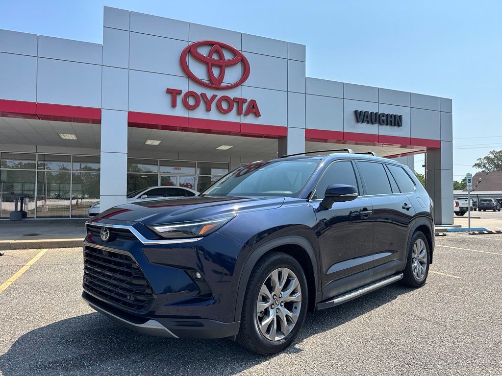 2025 Toyota Grand Highlander SUV 