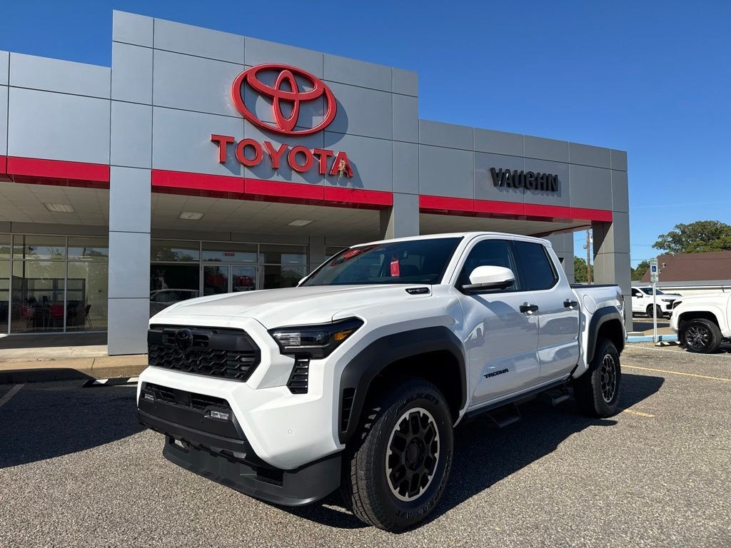 New 2026 Toyota Tacoma SR5 4X4 DOUBLE CAB