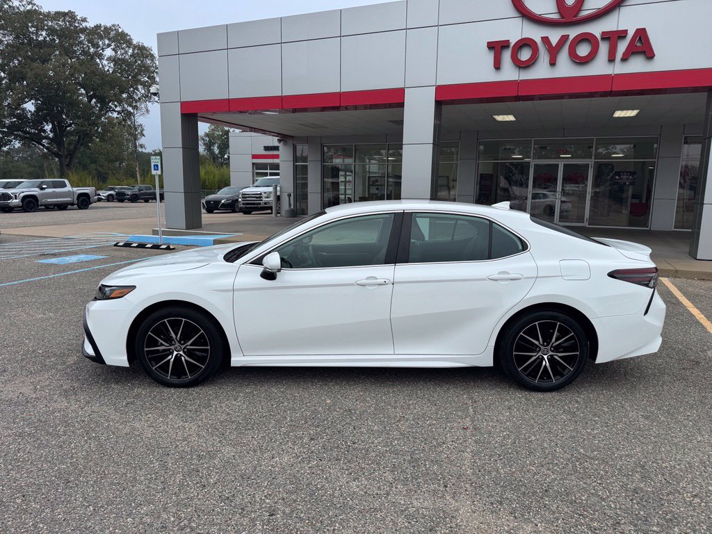 Certified 2024 Toyota Camry SE Sedan