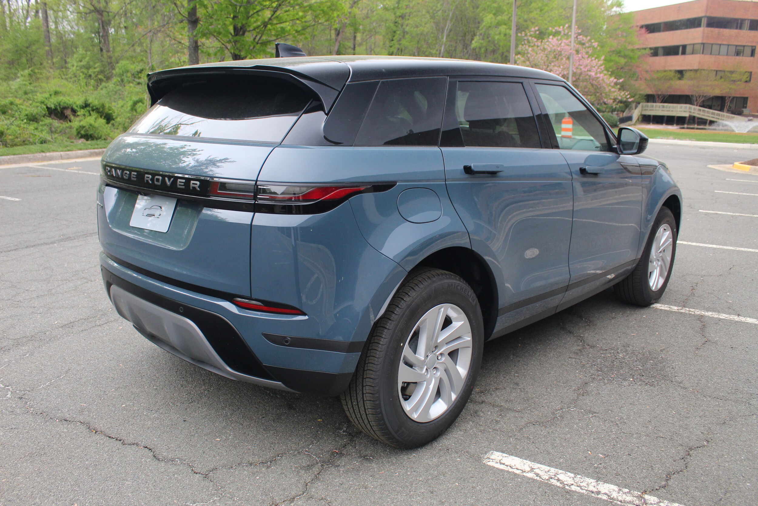 2026 Land Rover Range Rover Evoque S photo 2