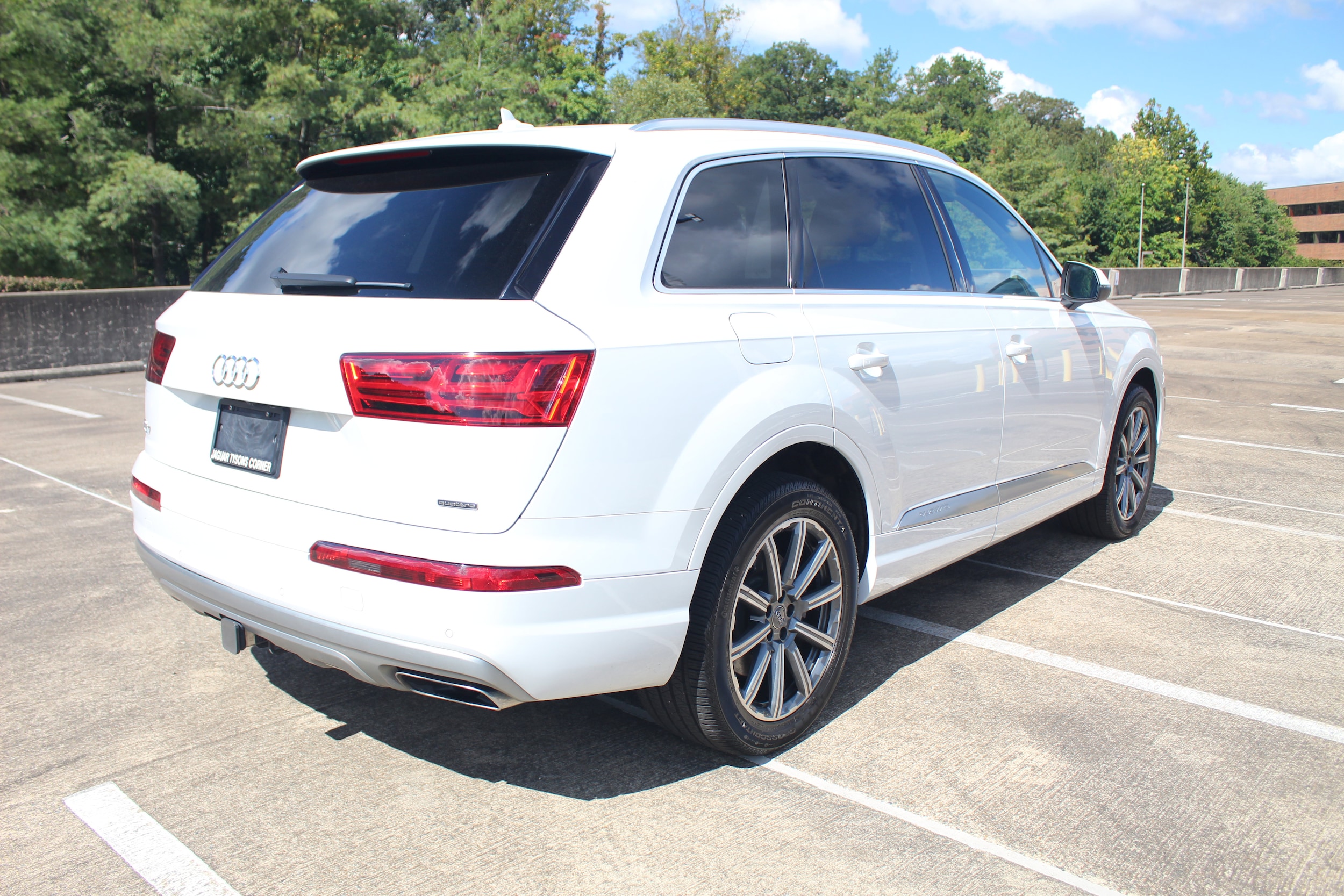 Used 2019 Audi Q7 For Sale at Land Rover Tysons Corner VIN