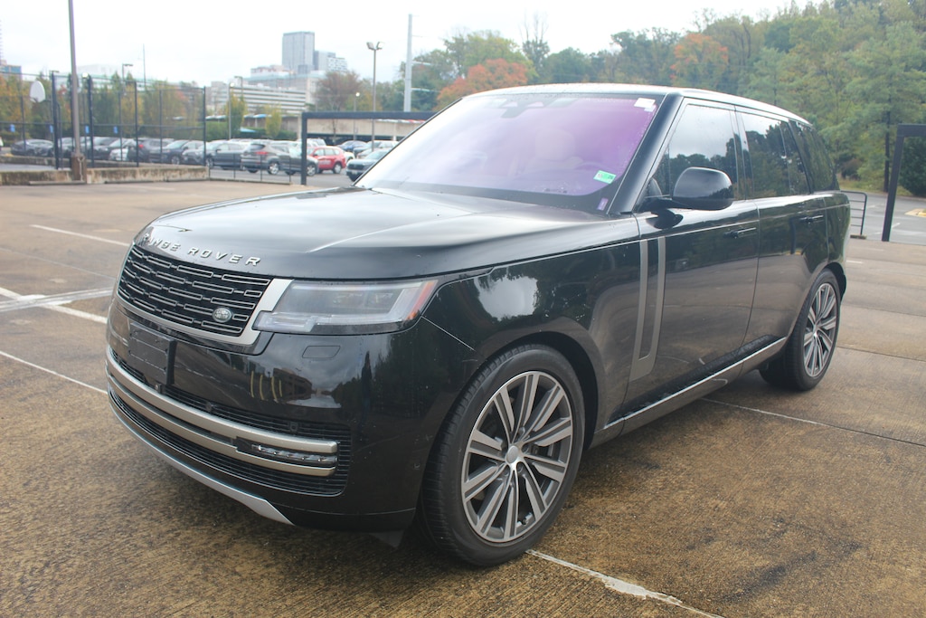 Used 2023 Land Rover Range Rover P400 SE SUV