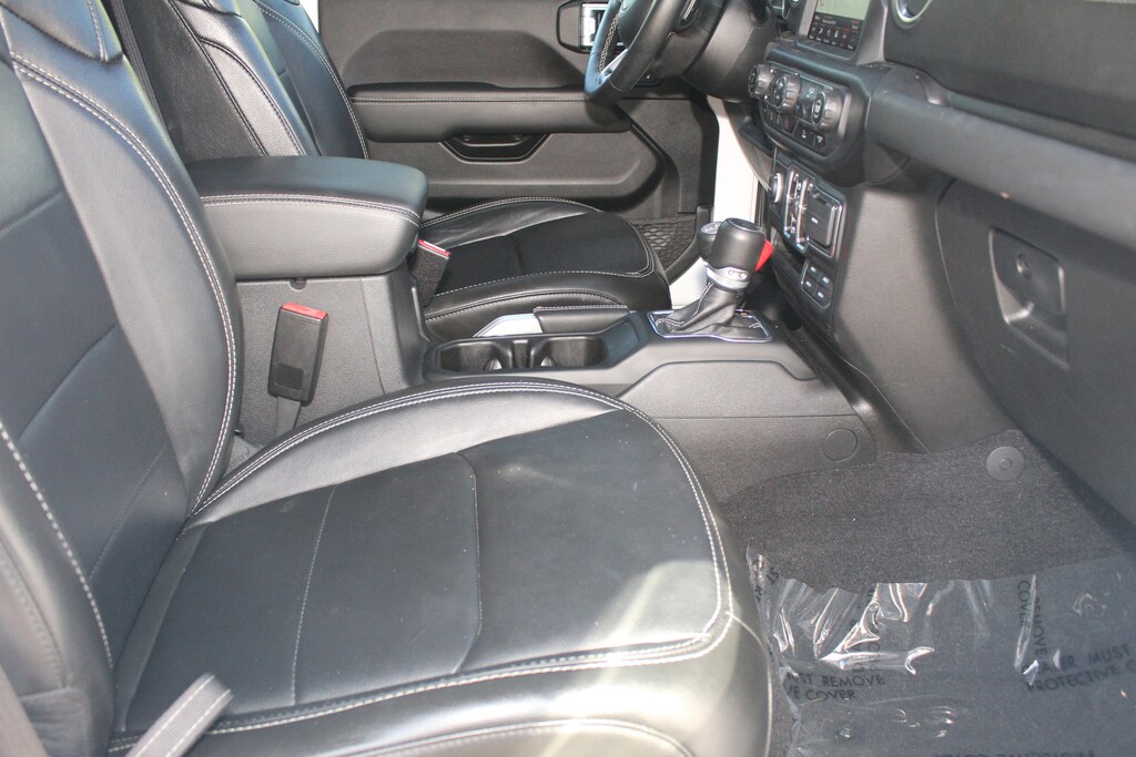 Used 2022 Jeep Wrangler Unlimited Sahara SUV