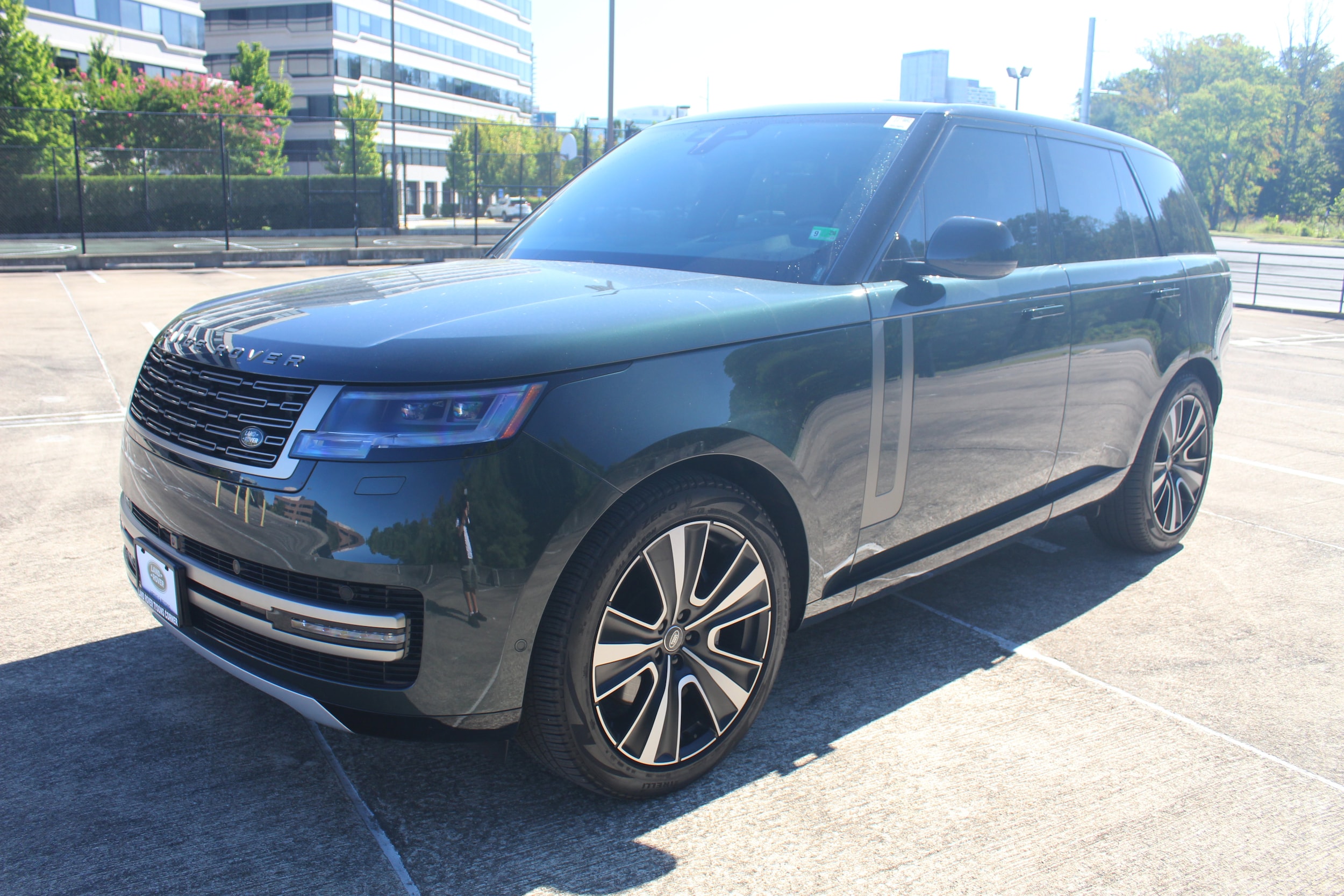 2024 Land Rover Range Rover P400 SE