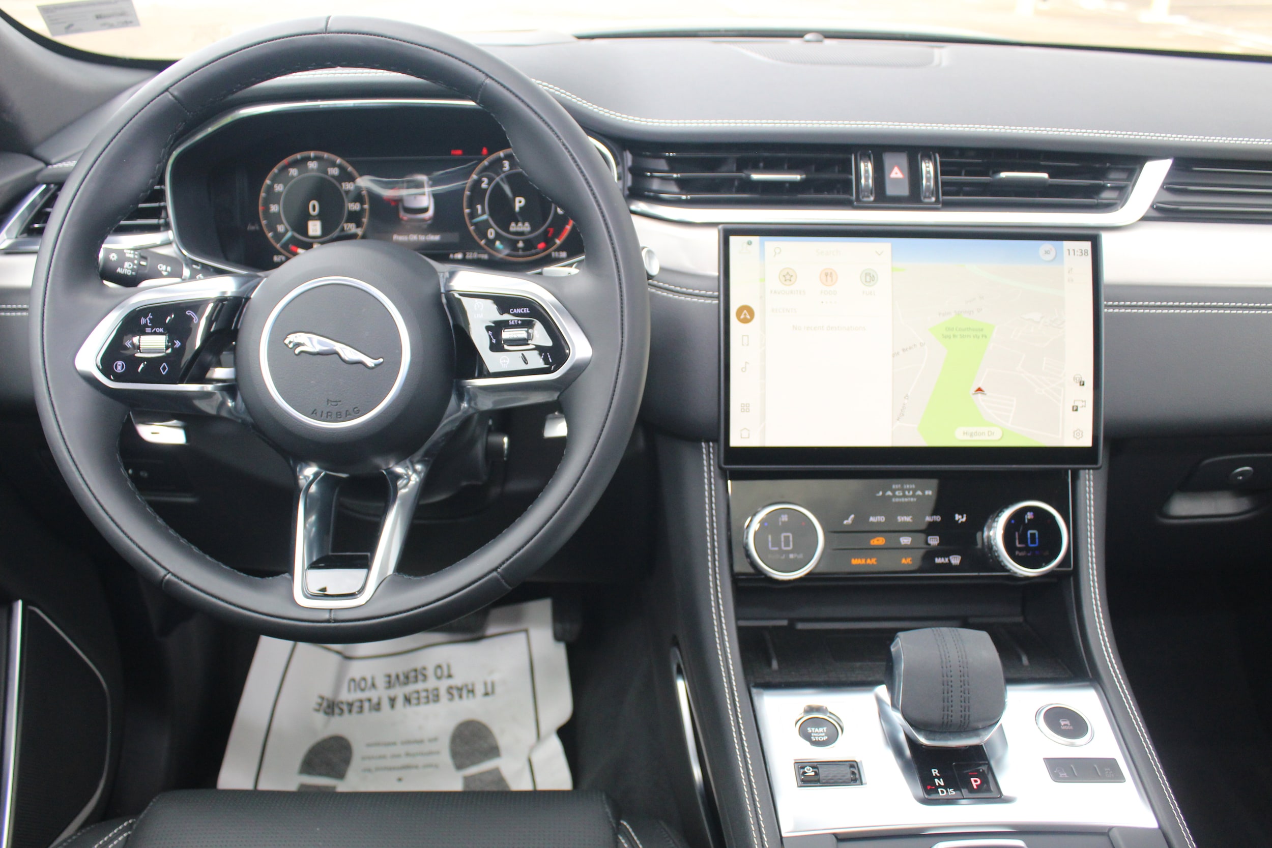 2025 Jaguar F-PACE R-Dynamic S