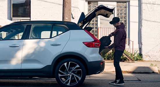 CPO Volvo XC40 image