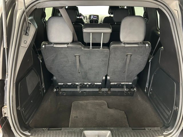 2016 Dodge Grand Caravan R/T photo 20