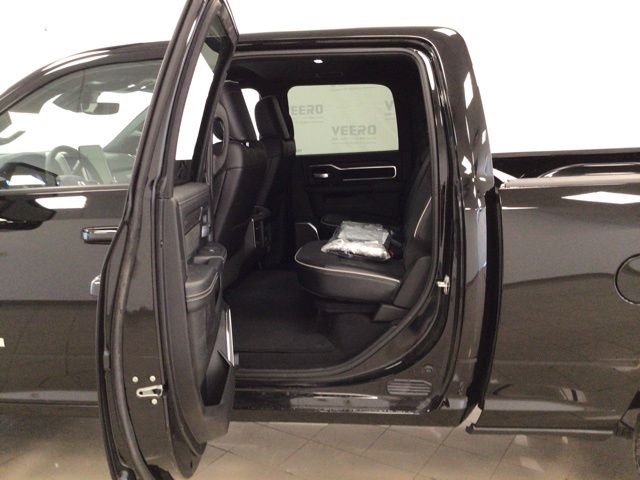 2025 RAM 2500 Laramie - Photo 12