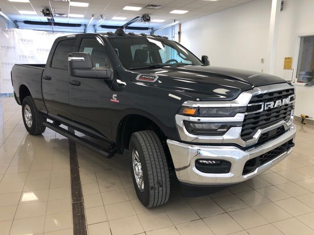 2026 RAM 3500 Tradesman - Photo 12