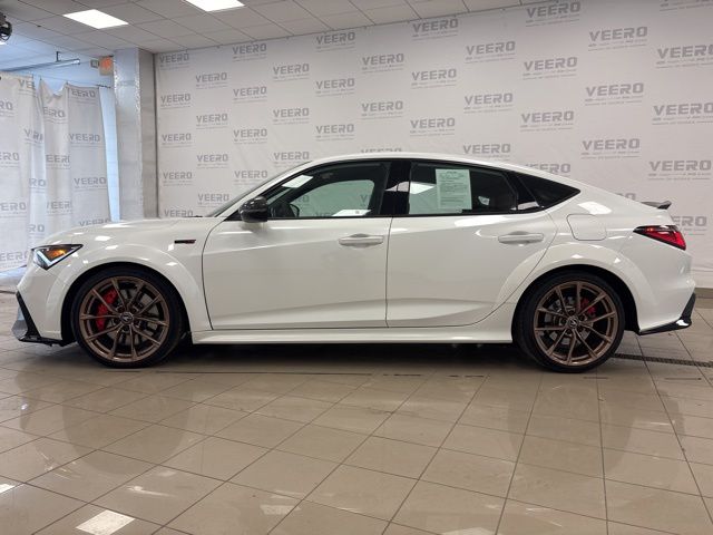 Used 2024 Acura Integra Type-S with VIN 19UDE5G99RA000155 for sale in Morris, Minnesota
