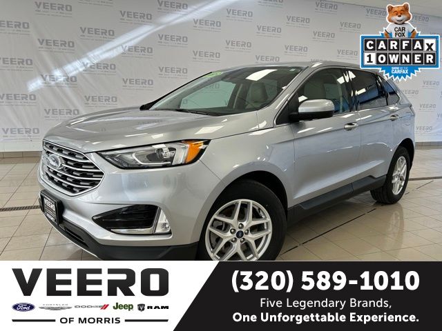 2022 Ford Edge SEL photo 2
