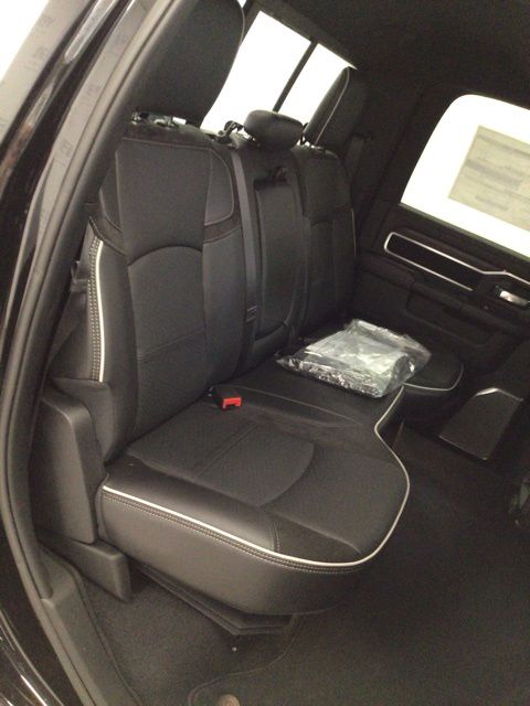 2025 RAM 2500 Laramie - Photo 16