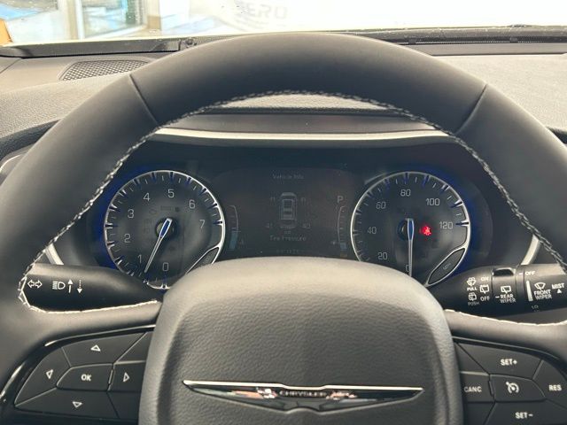 2026 Chrysler Pacifica Select - Photo 15