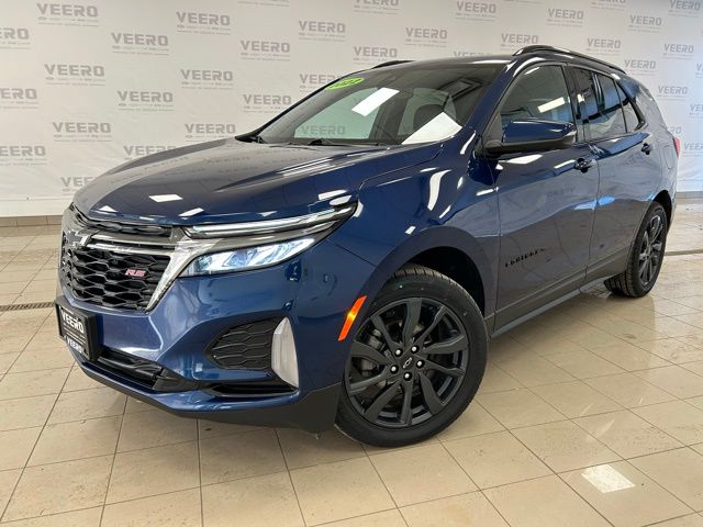 Used 2022 Chevrolet Equinox RS with VIN 3GNAXWEV1NS194228 for sale in Morris, Minnesota