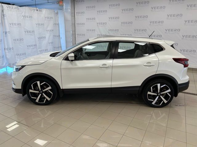 Used 2021 Nissan Rogue Sport SL with VIN JN1BJ1CW0MW664414 for sale in Morris, Minnesota