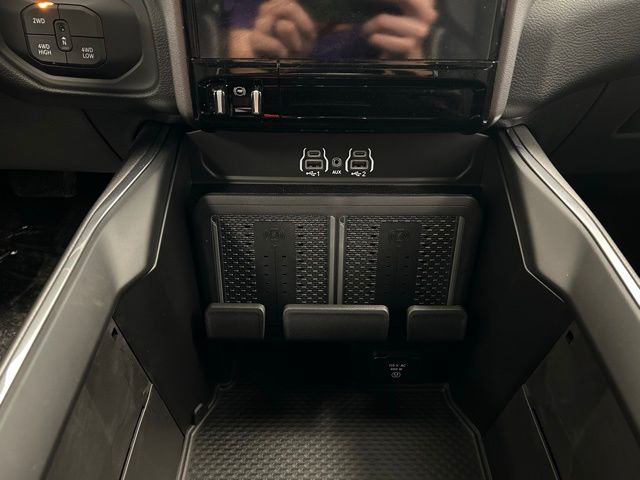 2026 RAM 2500 Laramie - Photo 15