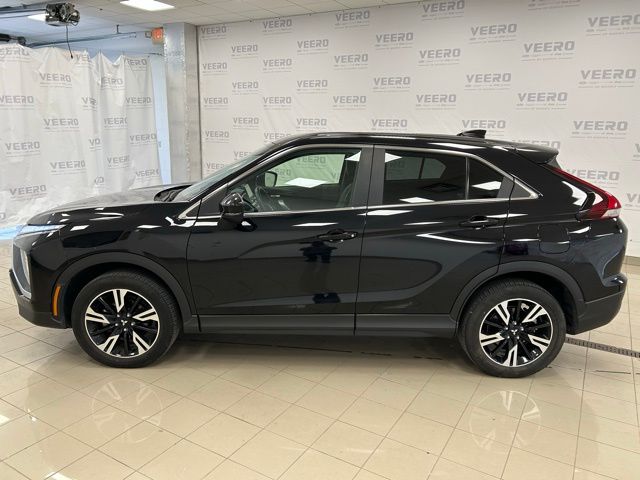 2024 Mitsubishi Eclipse Cross SE photo 4