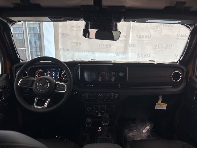 2026 Jeep Wrangler 4-Door Sahara - Photo 15