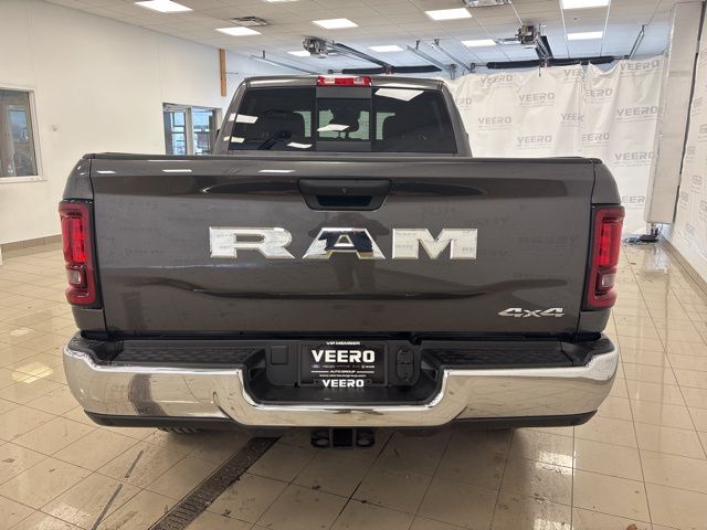 2026 RAM 2500 Tradesman - Photo 4