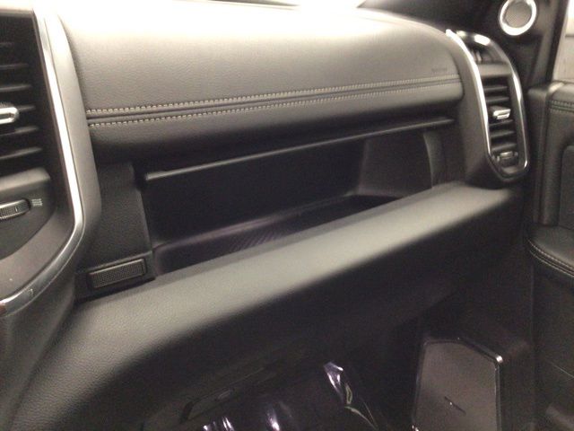 2025 RAM 2500 Laramie - Photo 33