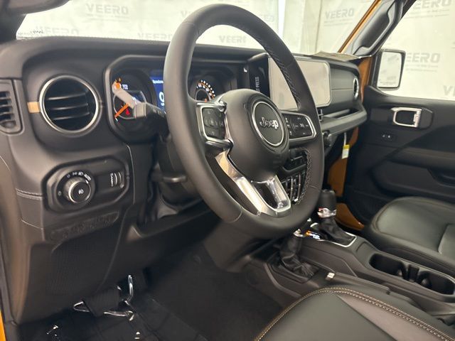 2026 Jeep Wrangler 4-Door Sahara - Photo 21