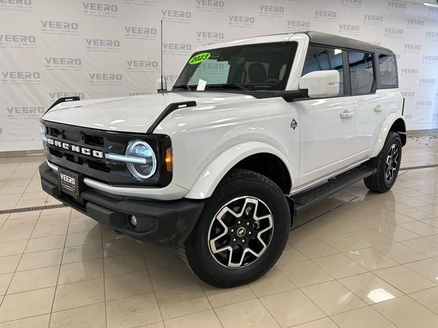 Used 2023 Ford Bronco 4-Door Outer Banks with VIN 1FMDE5BH6PLB67647 for sale in Morris, Minnesota