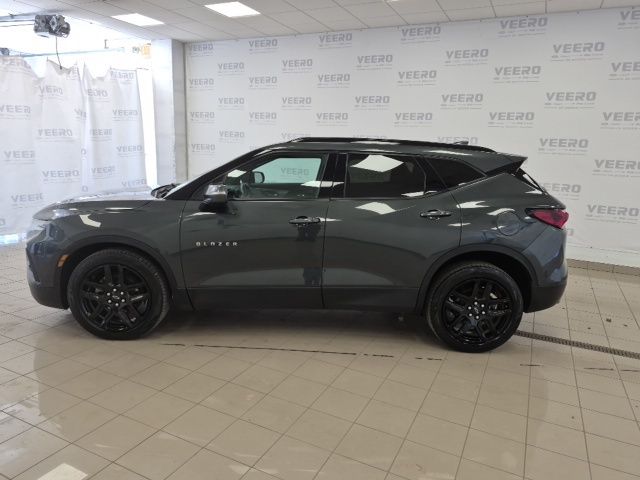 Used 2020 Chevrolet Blazer 2LT with VIN 3GNKBHRSXLS616055 for sale in Morris, Minnesota
