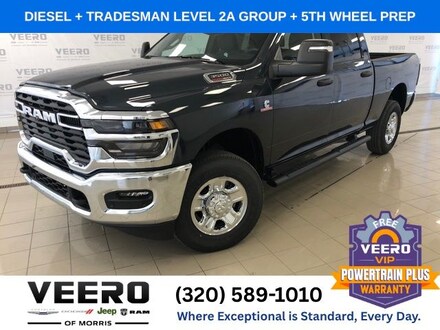 2026 Ram 3500 TRADESMAN CREW CAB 4X4 6'4 BOX Pickup