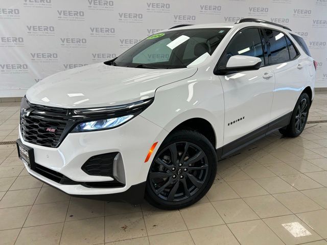 Used 2024 Chevrolet Equinox RS with VIN 3GNAXWEG3RS205043 for sale in Morris, Minnesota