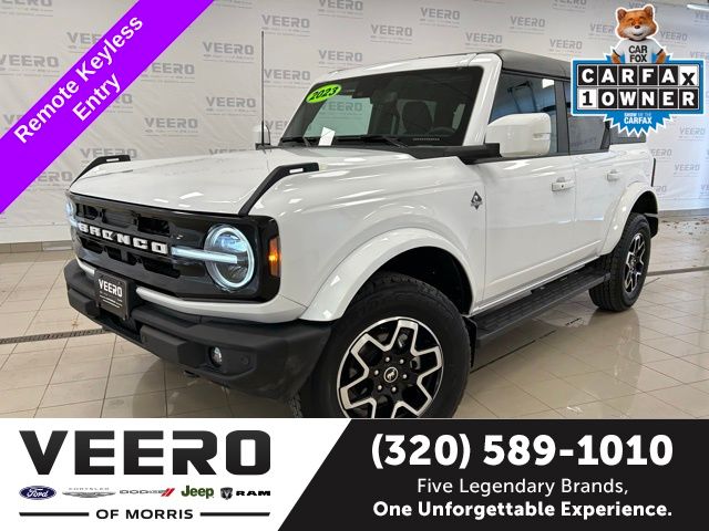 2023 Ford Bronco 4-Door Outer Banks's photo