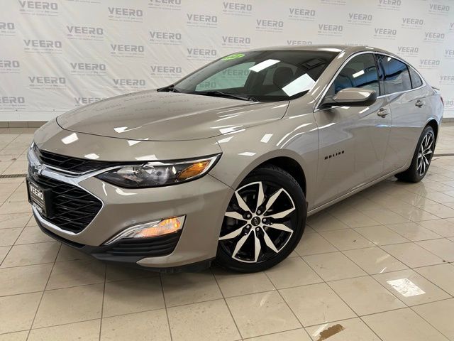 Used 2022 Chevrolet Malibu RS with VIN 1G1ZG5ST3NF200746 for sale in Morris, Minnesota