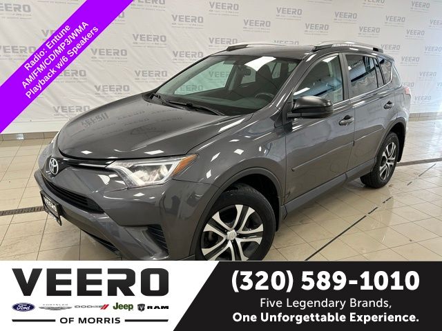 2016 Toyota RAV4 LE photo 2