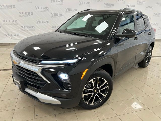 Used 2025 Chevrolet Trailblazer LT with VIN KL79MRSL7SB212695 for sale in Morris, Minnesota