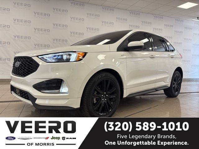 2024 Ford Edge ST-Line AWD's photo
