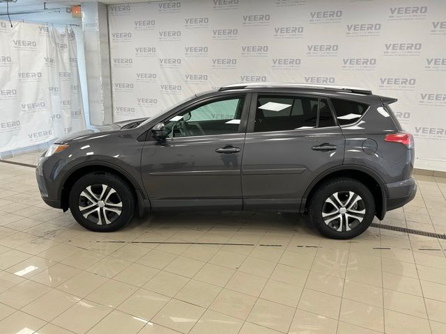 Used 2016 Toyota RAV4 LE with VIN 2T3BFREV5GW422948 for sale in Morris, Minnesota