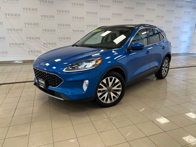 Used 2020 Ford Escape Titanium with VIN 1FMCU9J98LUC09014 for sale in Morris, Minnesota