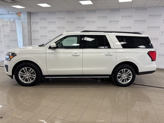 Used 2022 Ford Expedition XLT with VIN 1FMJK1JT1NEA50988 for sale in Morris, Minnesota