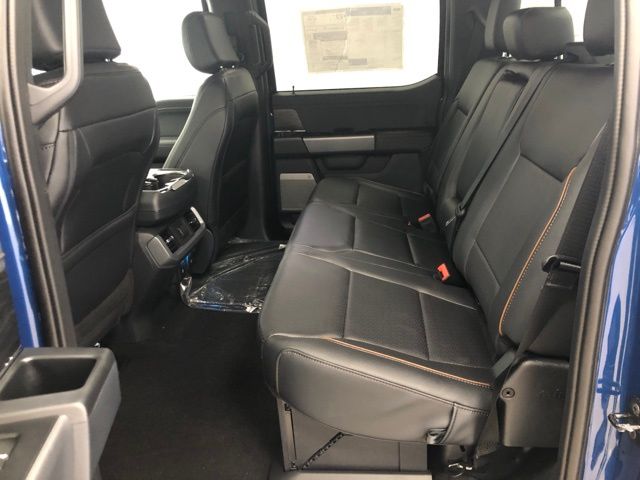 2025 Ford F-150 Lariat photo 16